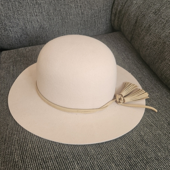 Brixton Blush/Cream Wide-Brim Hat with Tan Band, size XS - Picture 2 of 8